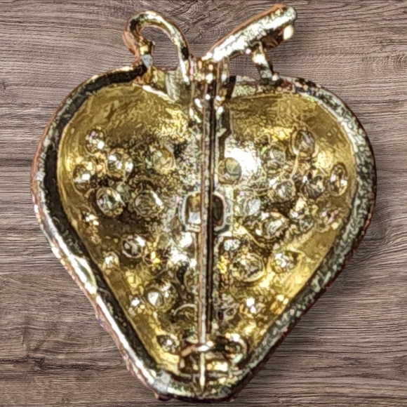 Vintag Strawberry Aurora Borealis Rhinestones Petite Brooch/Pin - Picture 7 of 9